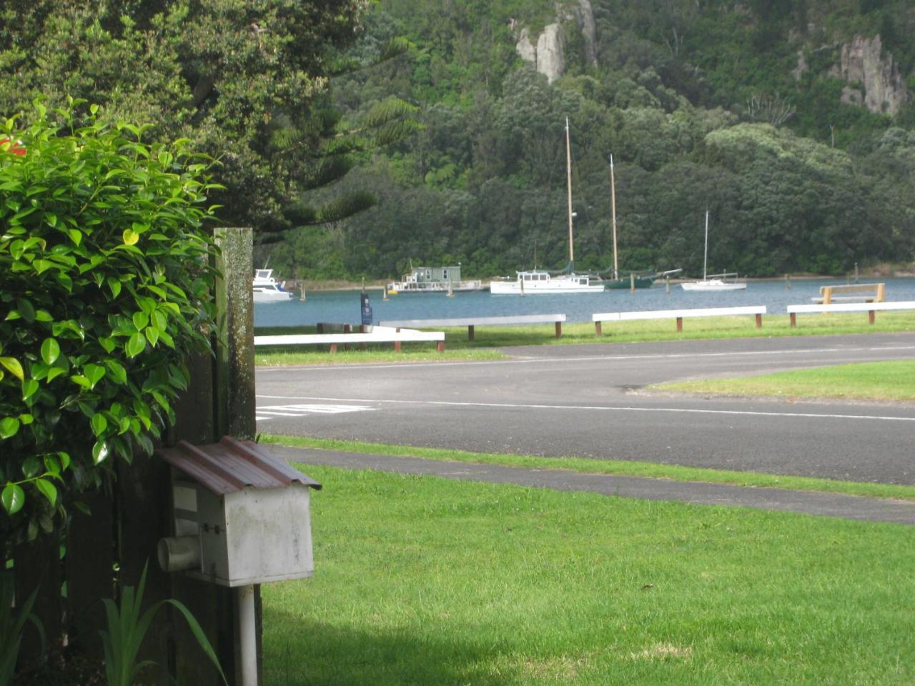 Harbour Inn Whangamata Exterior foto