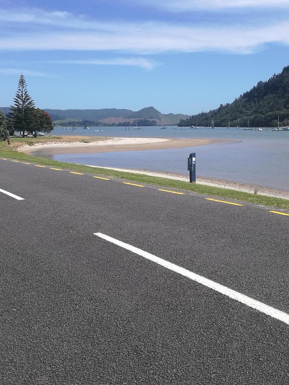 Harbour Inn Whangamata Exterior foto